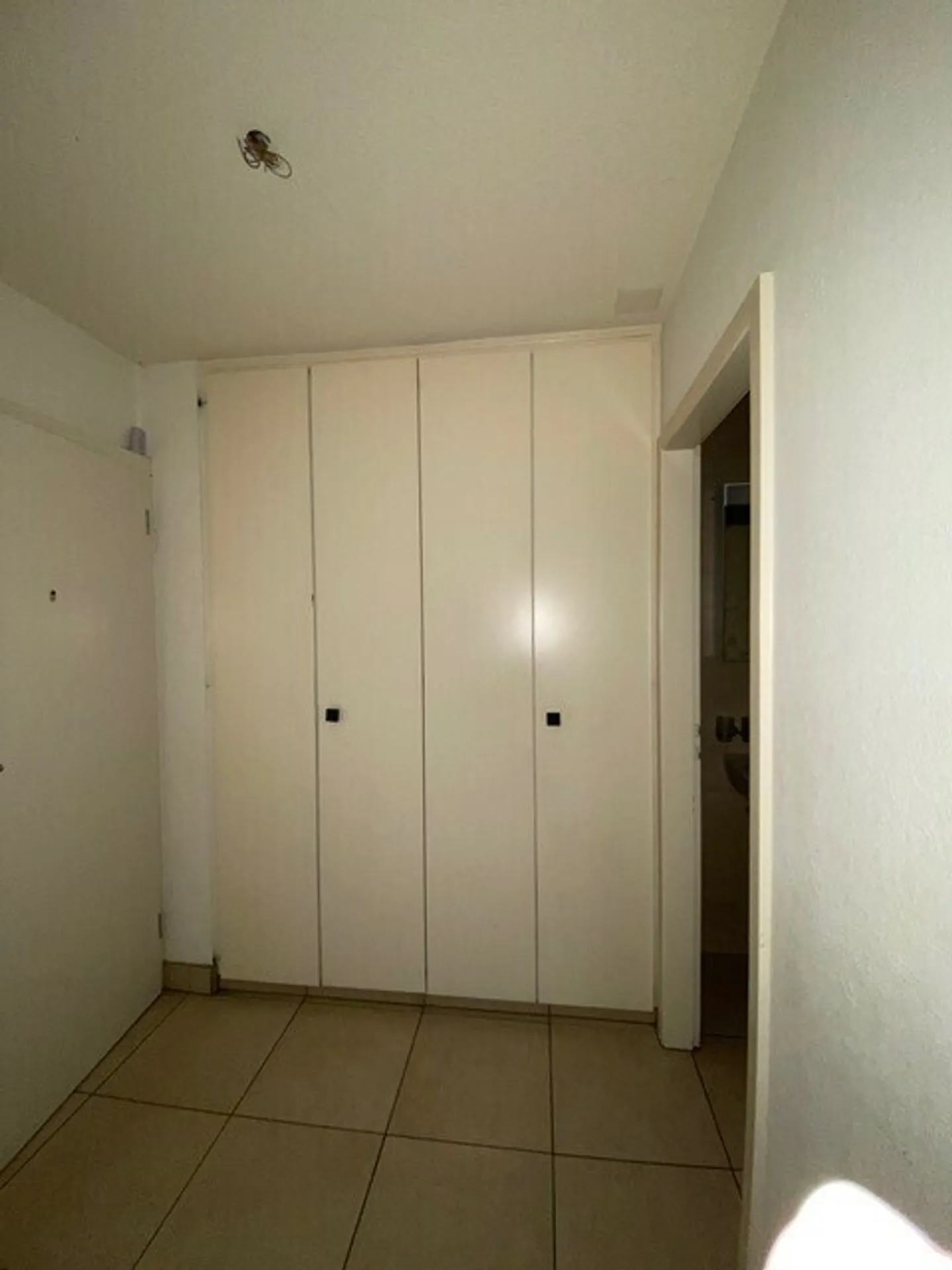 3 locali con balcone, Fritz-Courvoisier 24, La Chaux-de-Fonds - Foto 5 di 6