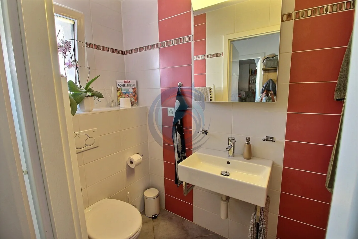 BEAUTIFUL CORNER DUPLEX OF 4.5 ROOMS WITH TERRACE AND PRIVATE GARDEN - Photo 7 of 12