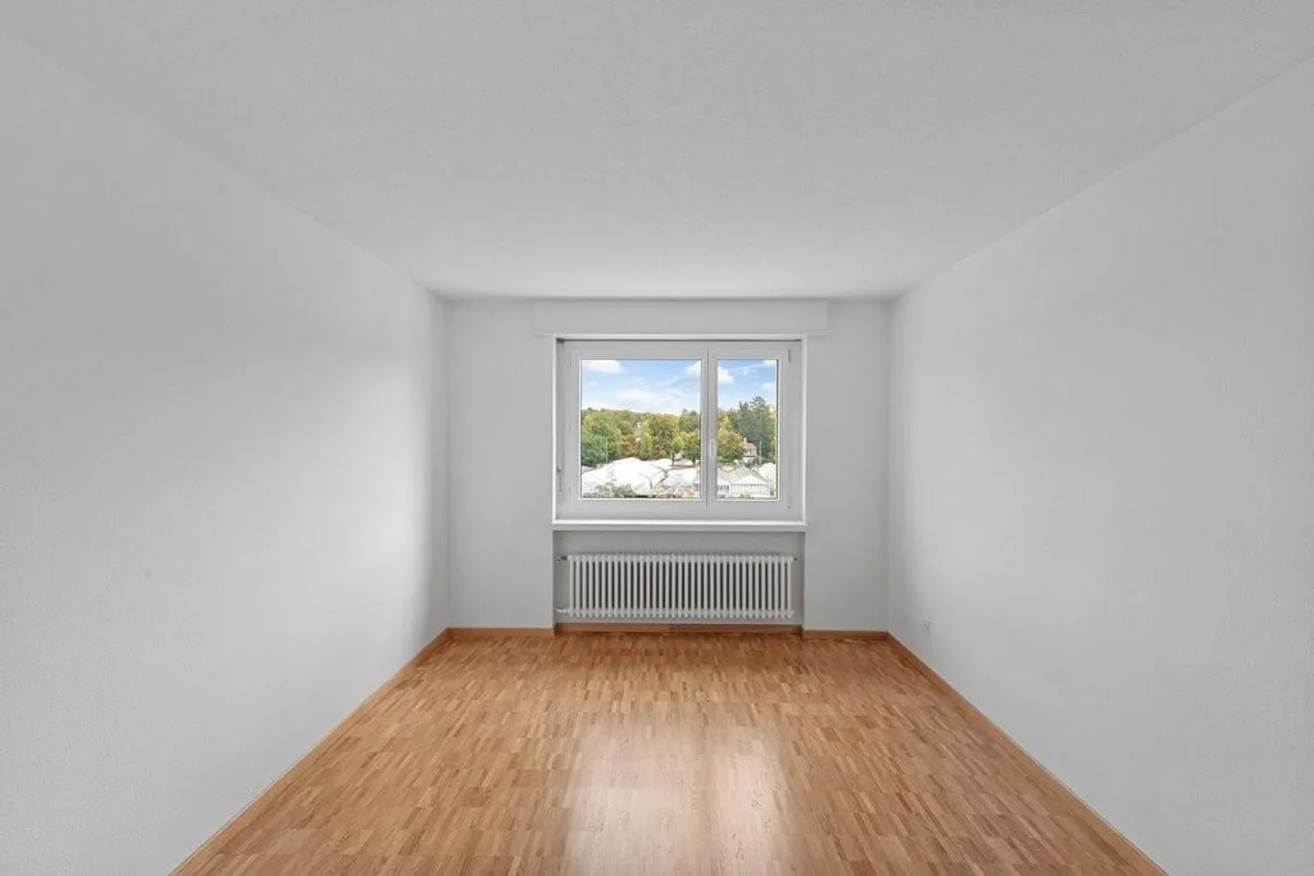Vivere nel quartiere di Niklausen - Vista nel verde - Foto 6 di 8