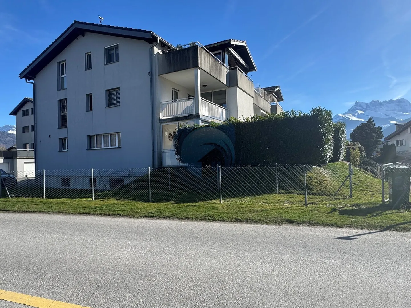 BEAUTIFUL CORNER DUPLEX OF 4.5 ROOMS WITH TERRACE AND PRIVATE GARDEN - Photo 12 of 12