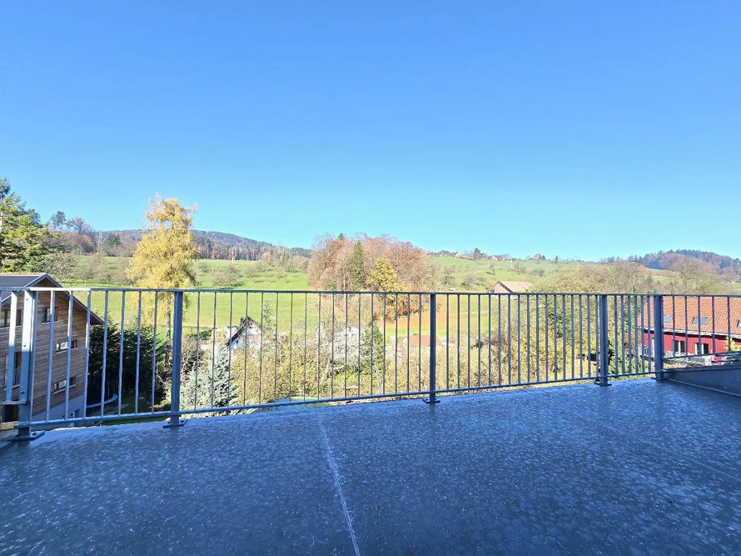 Appartamento attraente all'ultimo piano in una bella posizione - Foto 5 di 10