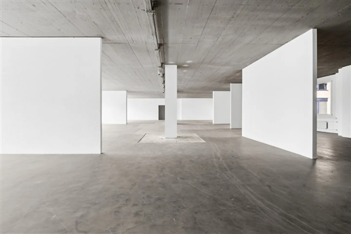 Vielseitige Gewerbefläche - Foto 3 von 8