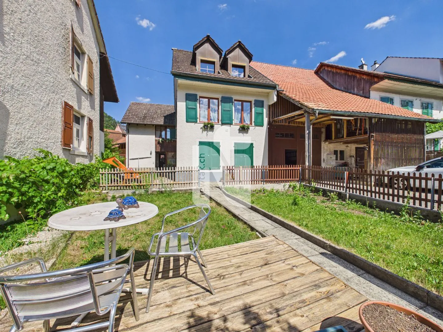 Idillio di villaggio, centrale, con grande potenziale e appartamento di 2,5 stanze (casa generazionale) - Foto 13 di 13