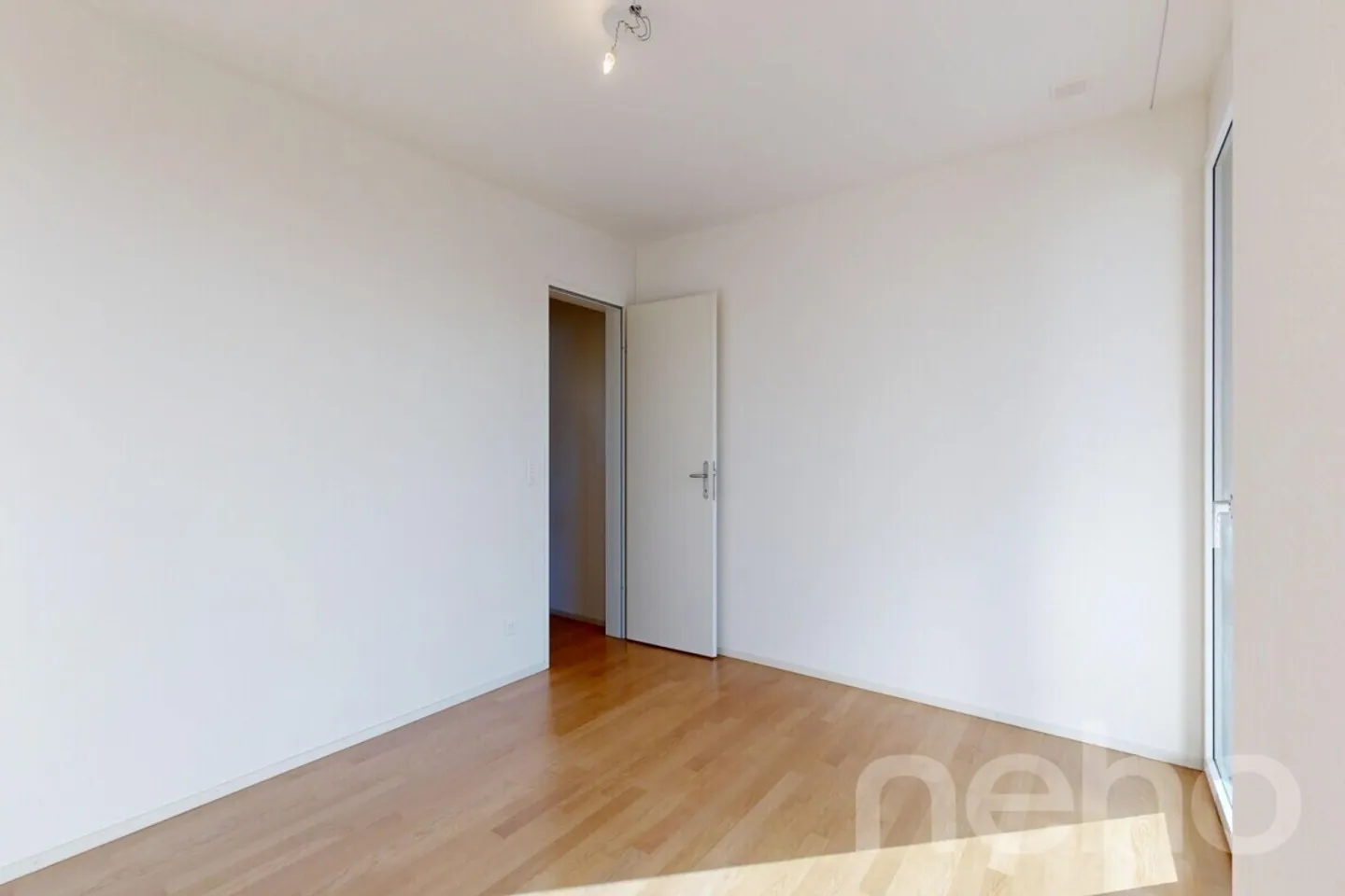 Moderne 3.5-Zimmer-Wohnung mit Balkon - Foto 12 von 12