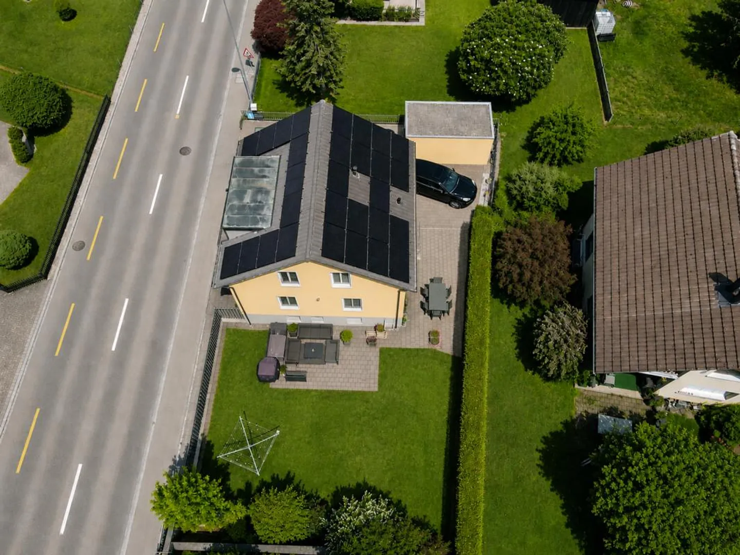 Maison individuelle de 6,5 pièces - Photo 2 sur 27