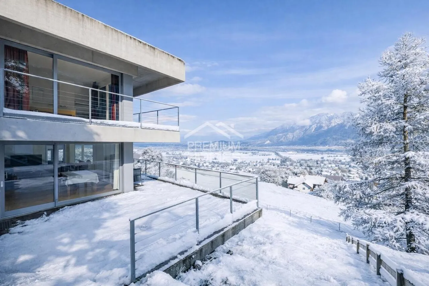 Panoramablick trifft Wohnqualität - Foto 1 von 10