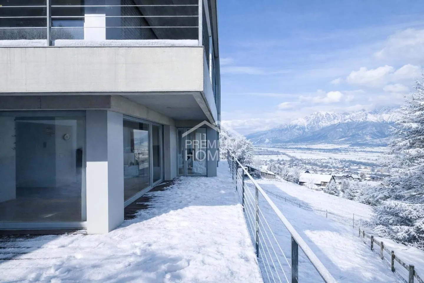 Panoramablick trifft Wohnqualität - Foto 2 von 10