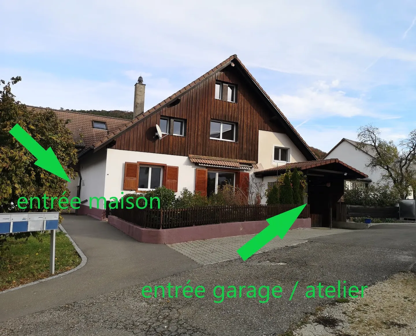 Baisse de prix : grand duplex au centre du village avec garage et atelier, libre de suite - Foto 3 von 30