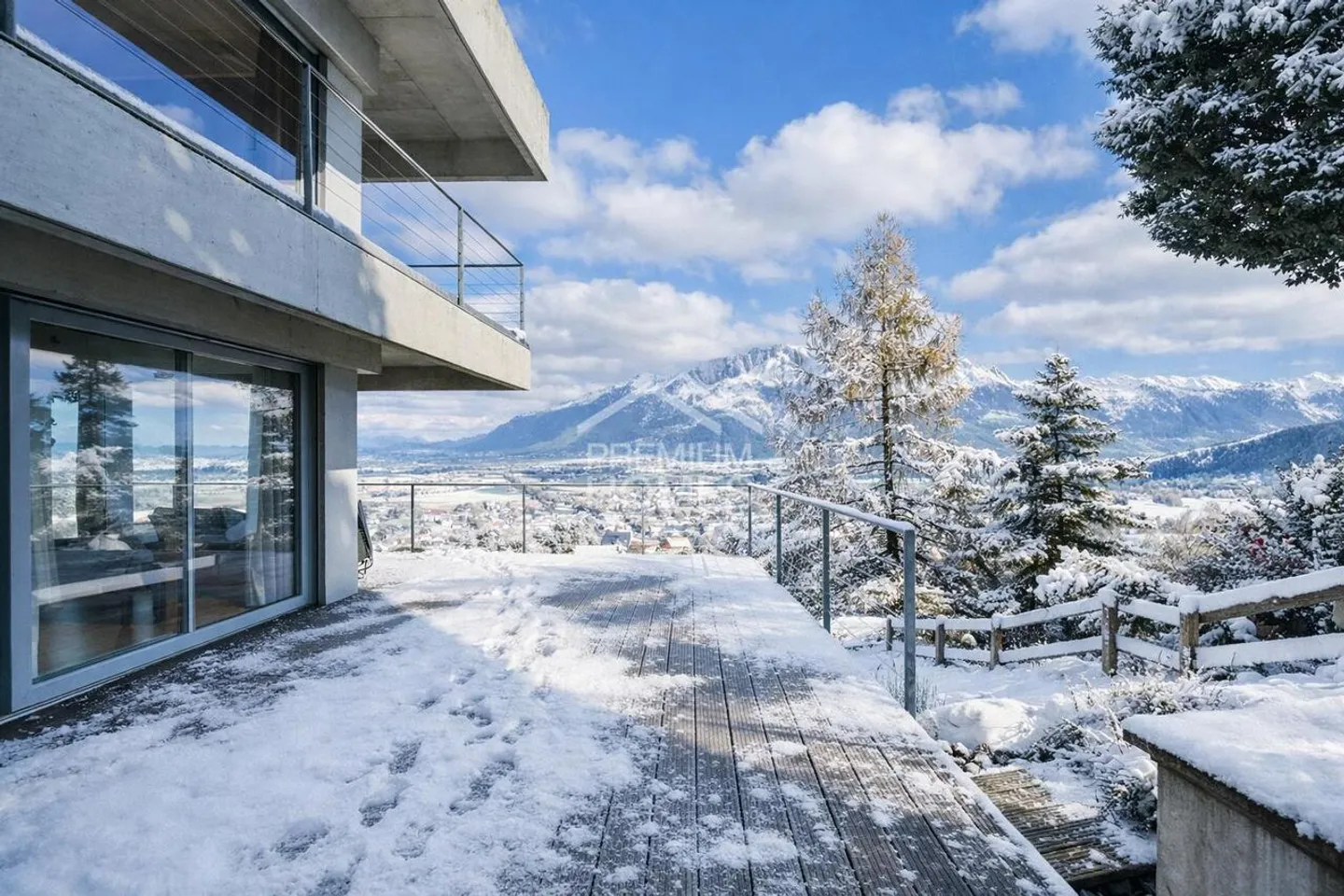 Panoramablick trifft Wohnqualität - Foto 9 von 10