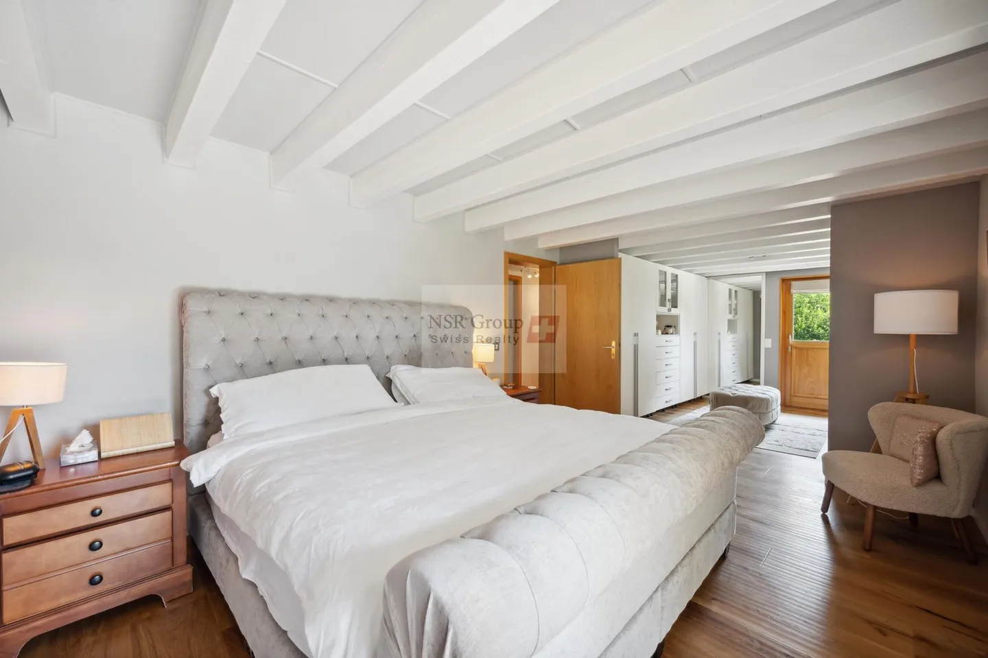 Villa avec grand jardin - À rénover - Photo 9 sur 10