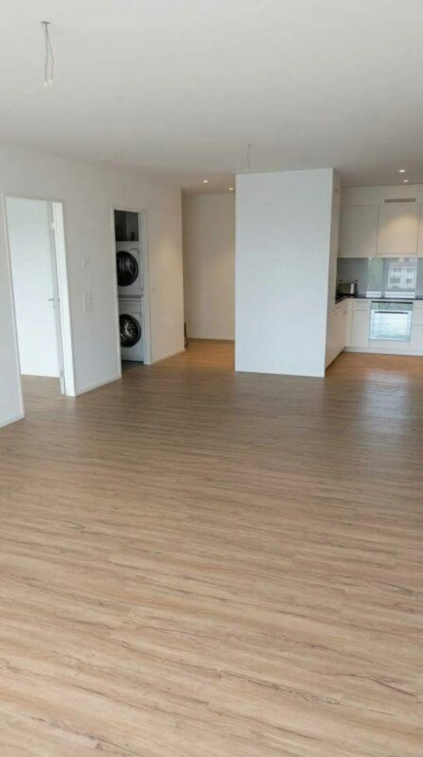Appartamento attraente di 2,5 stanze con loggia confortevole - Foto 7 di 8