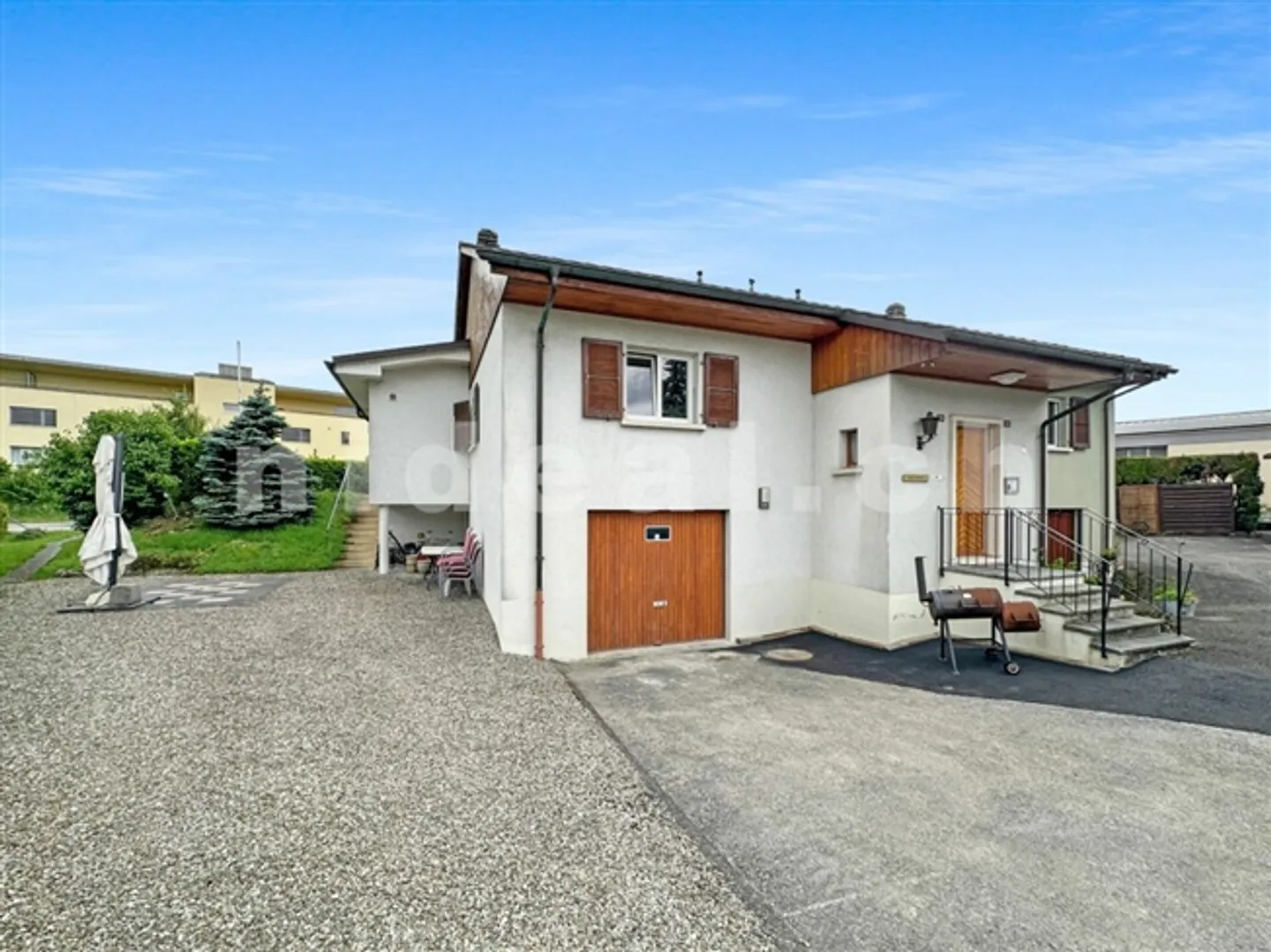 Terraced House in Riaz - Photo 2 of 13