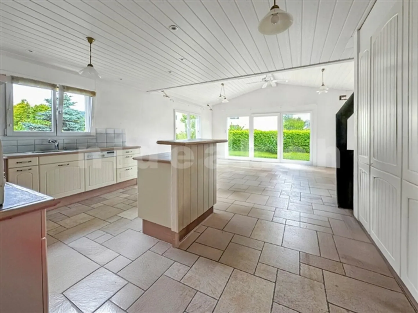 Terraced House in Riaz - Photo 4 of 13