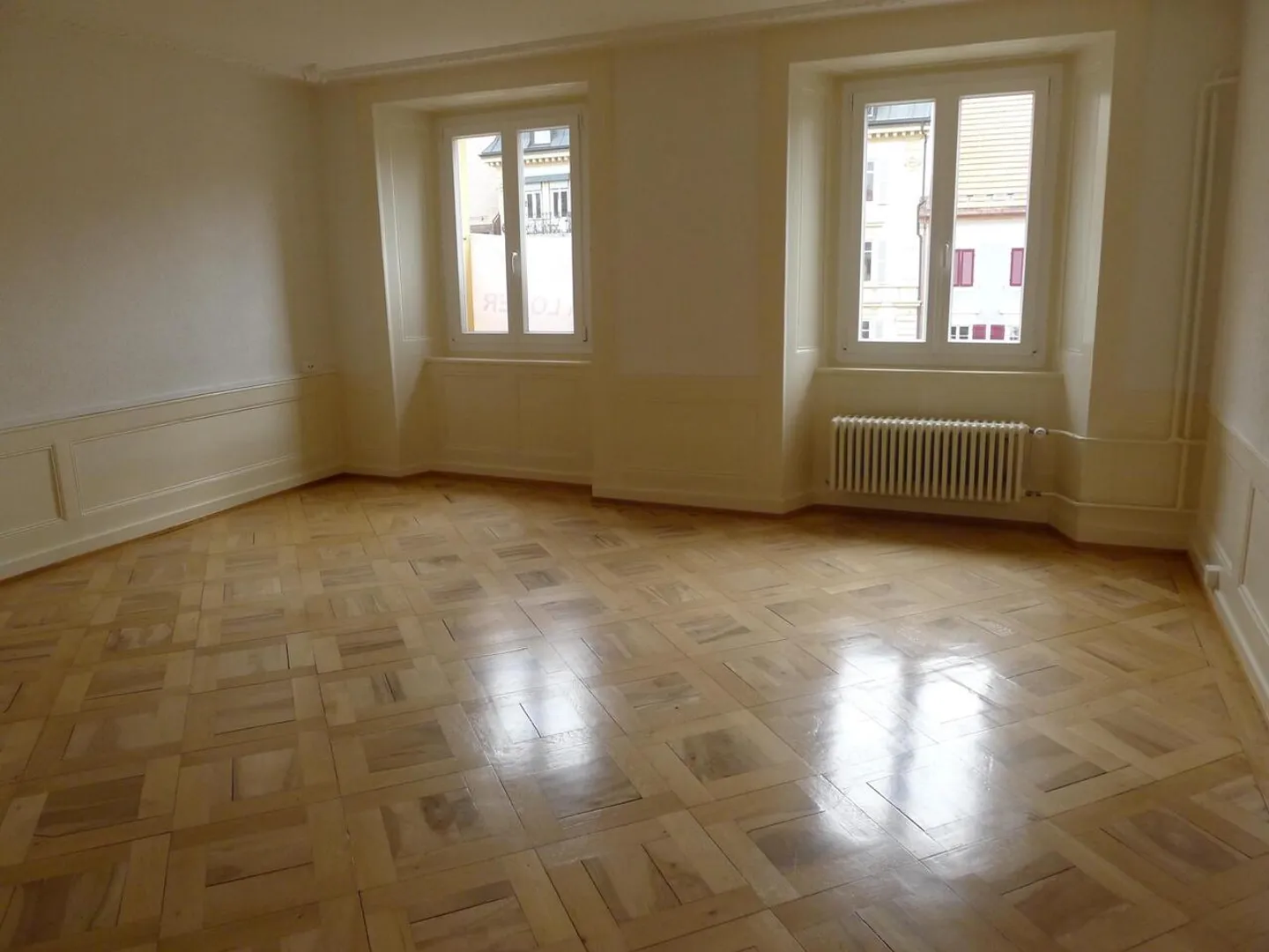 Espace de Bureau Rénové Charmant - Photo 6 sur 13
