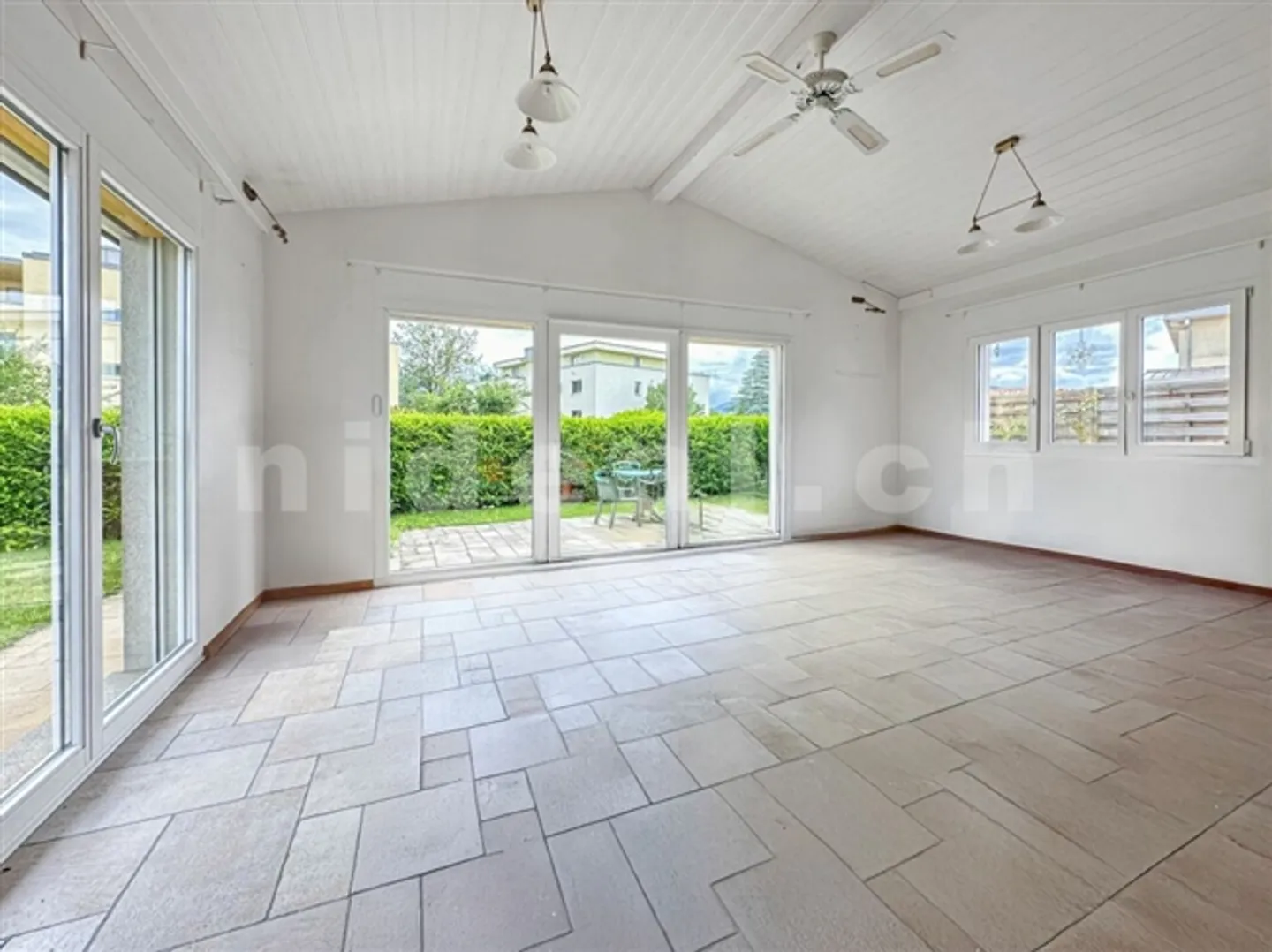 Terraced House in Riaz - Photo 10 of 13