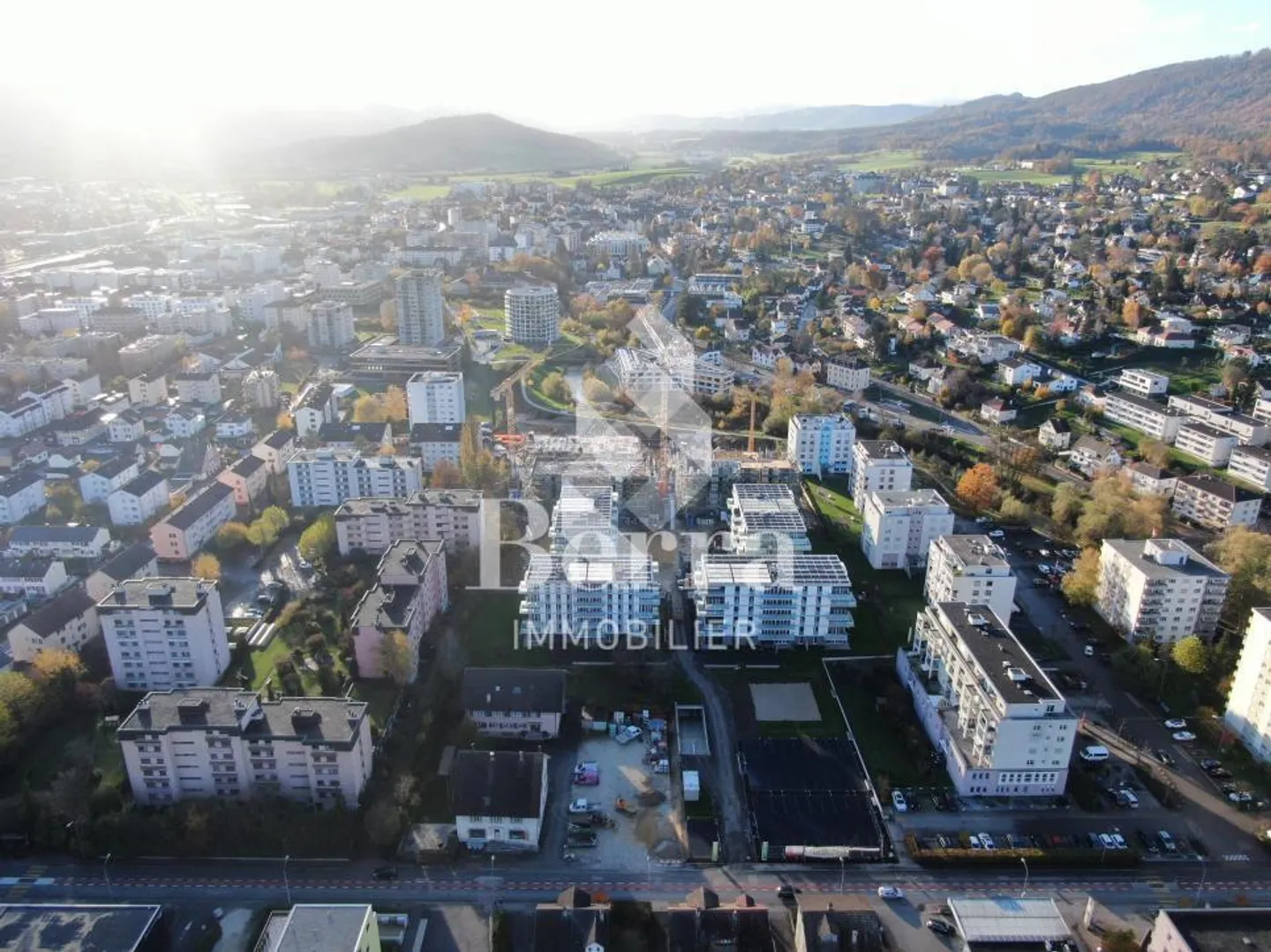 Ökologisches Wohngebäude - Foto 1 von 13