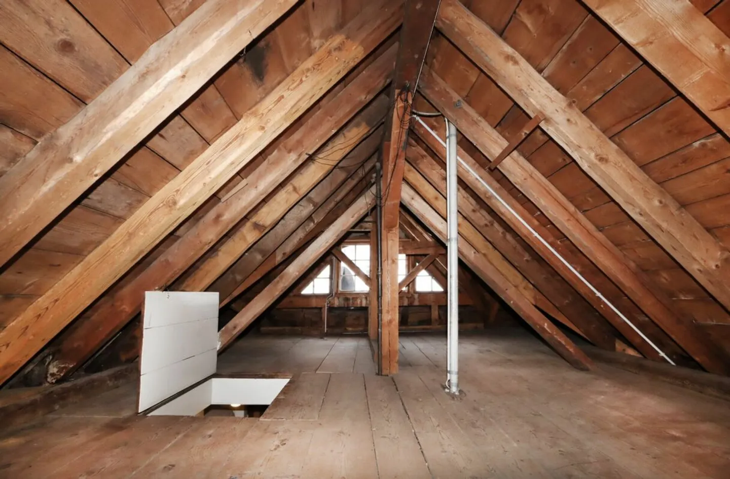 Maison multifamiliale indépendante et charmante dans un emplacement ensoleillé à Linthal, commune de Glarus Sud - Photo 20 sur 22