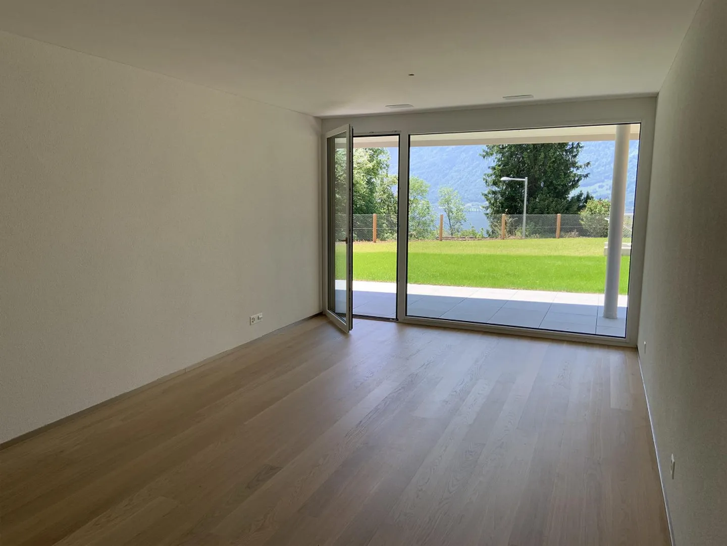 4.5-Zimmer-Gartenwohnung mit Seesicht - Photo 6 of 11