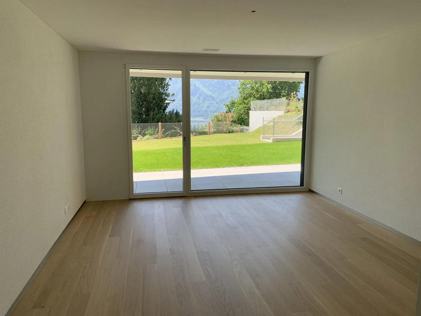 4.5-Zimmer-Gartenwohnung mit Seesicht - Photo 7 of 11