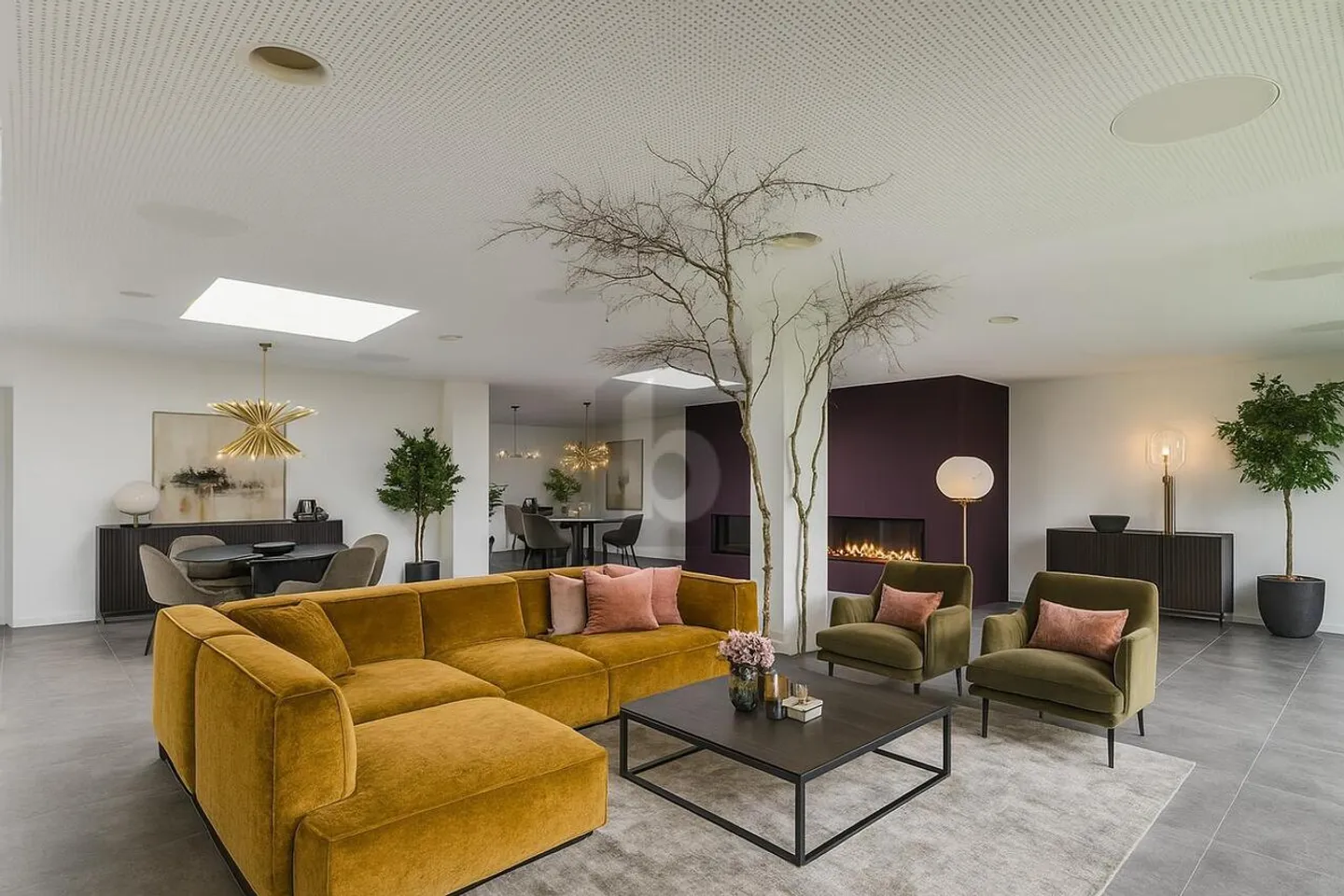 Spacious Loft in Wallis - Photo 2 of 6