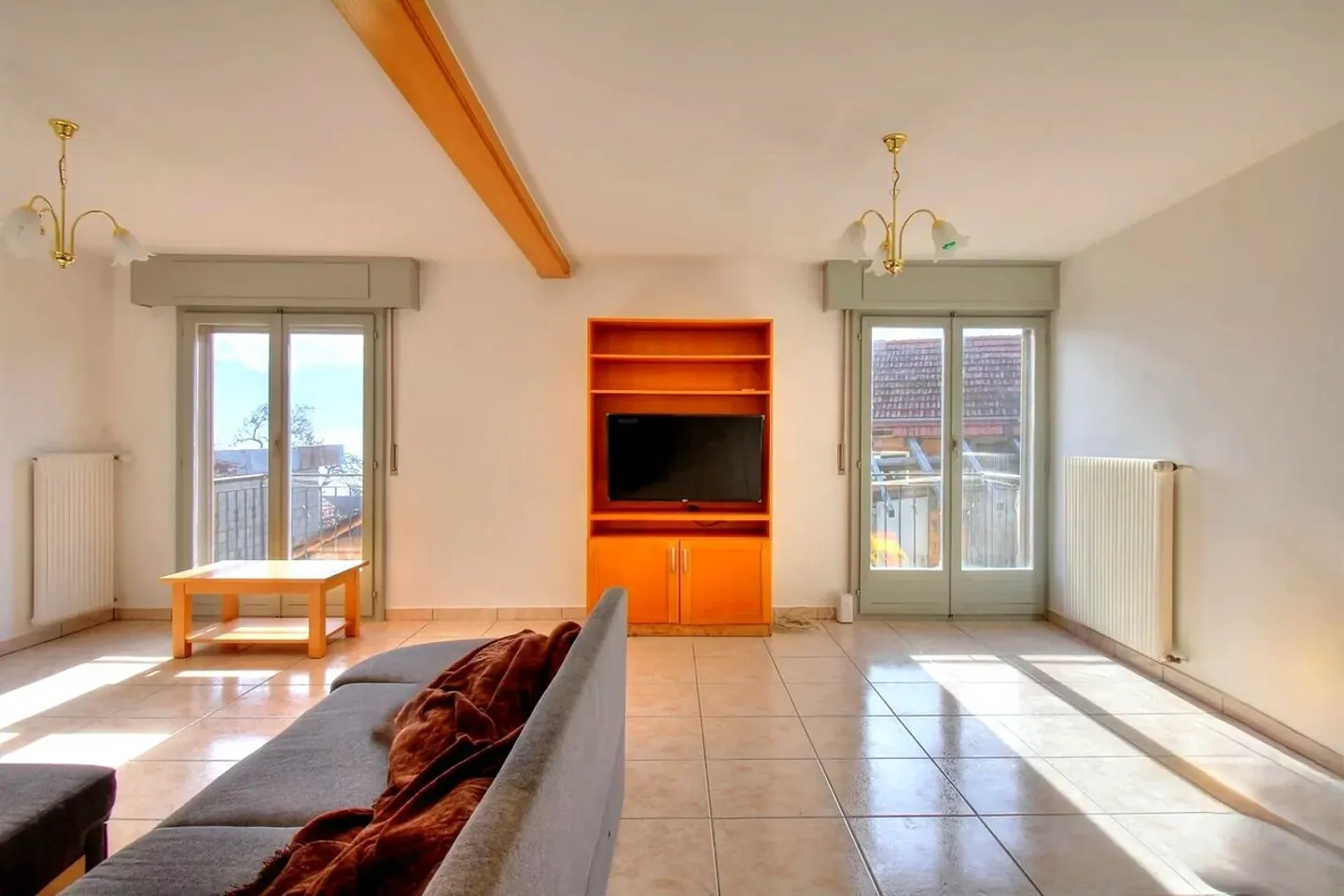 Casa a schiera nel cuore del villaggio - Foto 4 di 7
