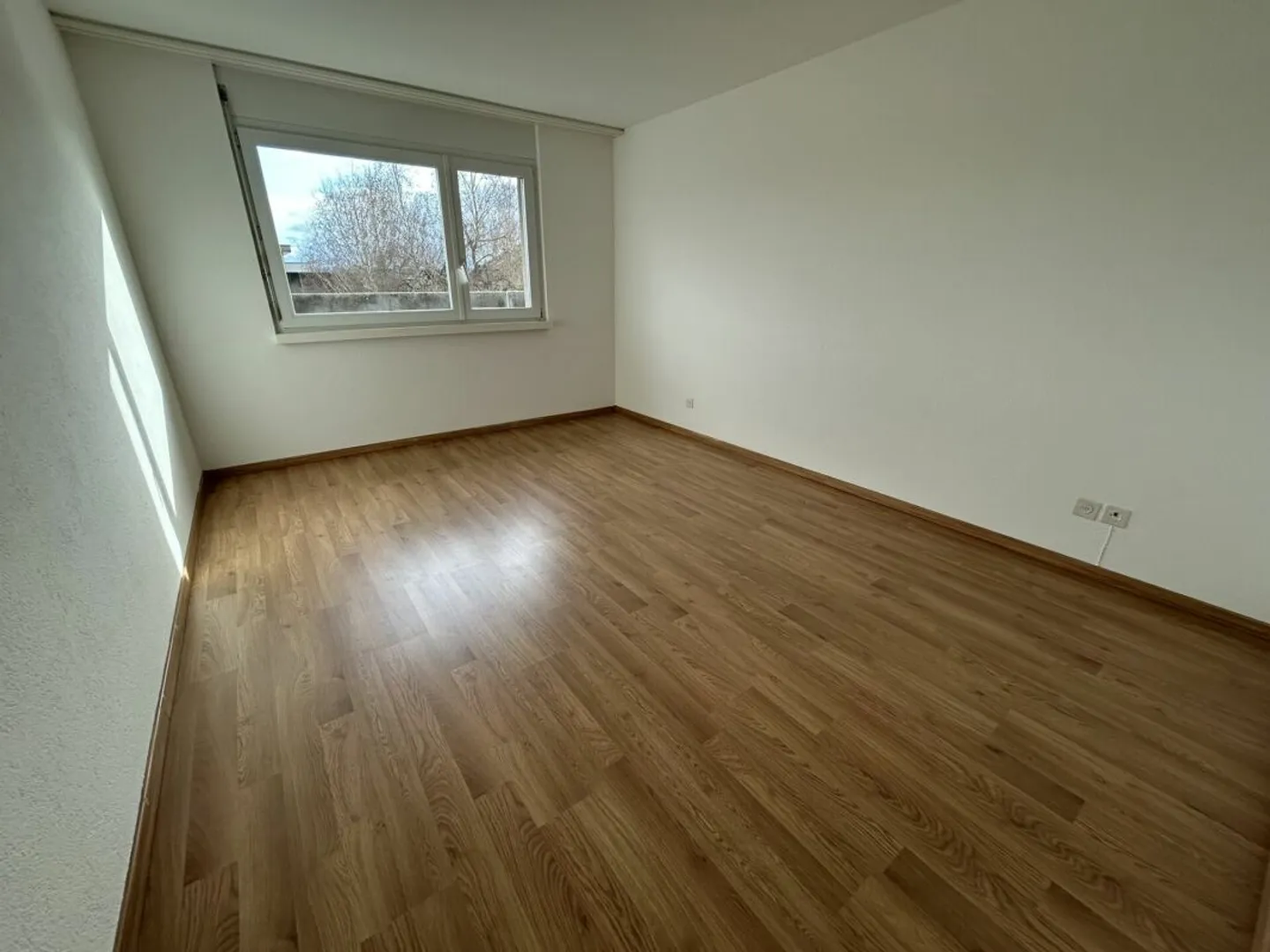 Modernes Attikawohnung mit Terrasse - Foto 8 von 18