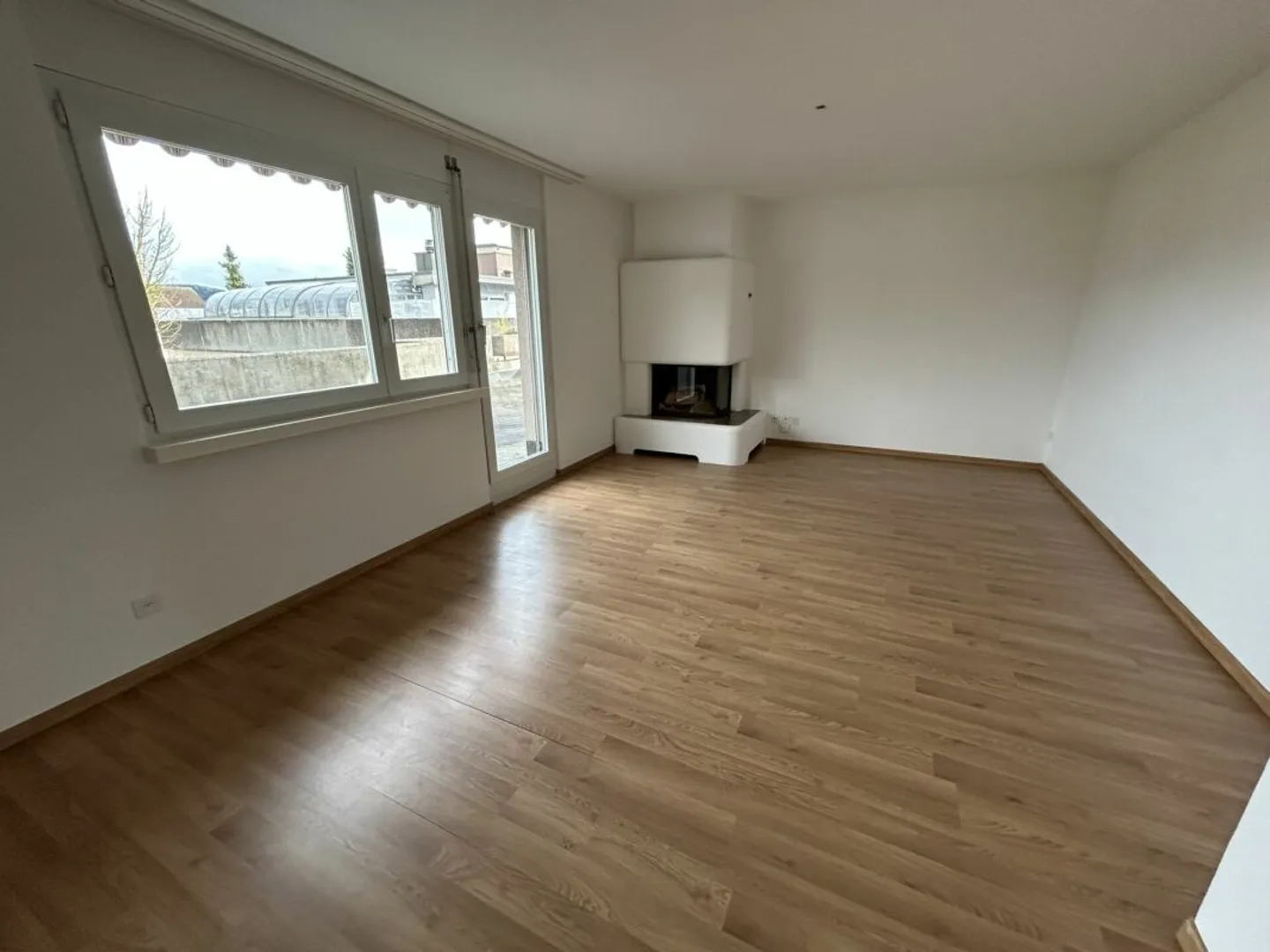 Modernes Attikawohnung mit Terrasse - Foto 9 von 18
