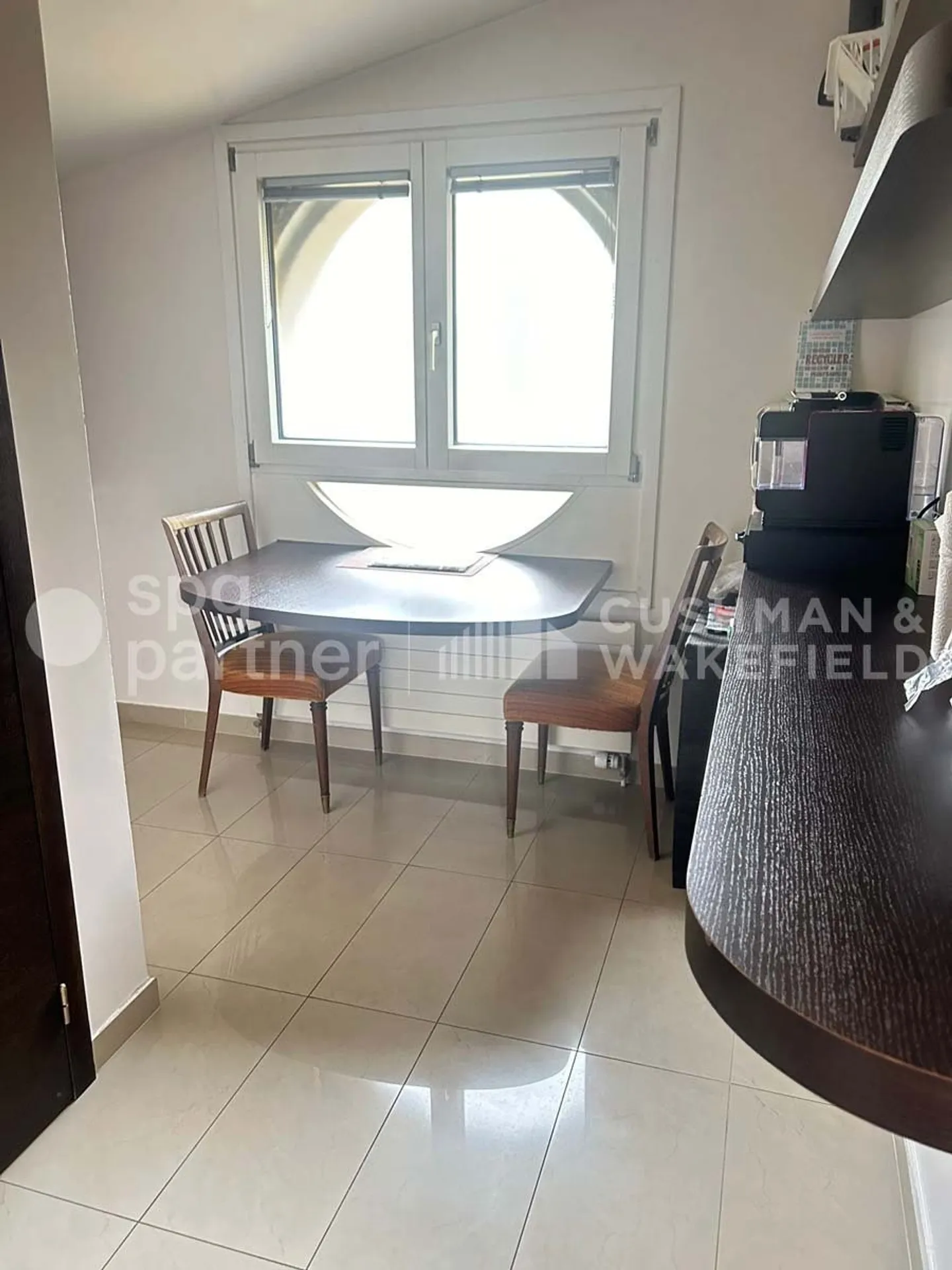 Geräumiges Büro in Grand Saconnex - Foto 4 von 8