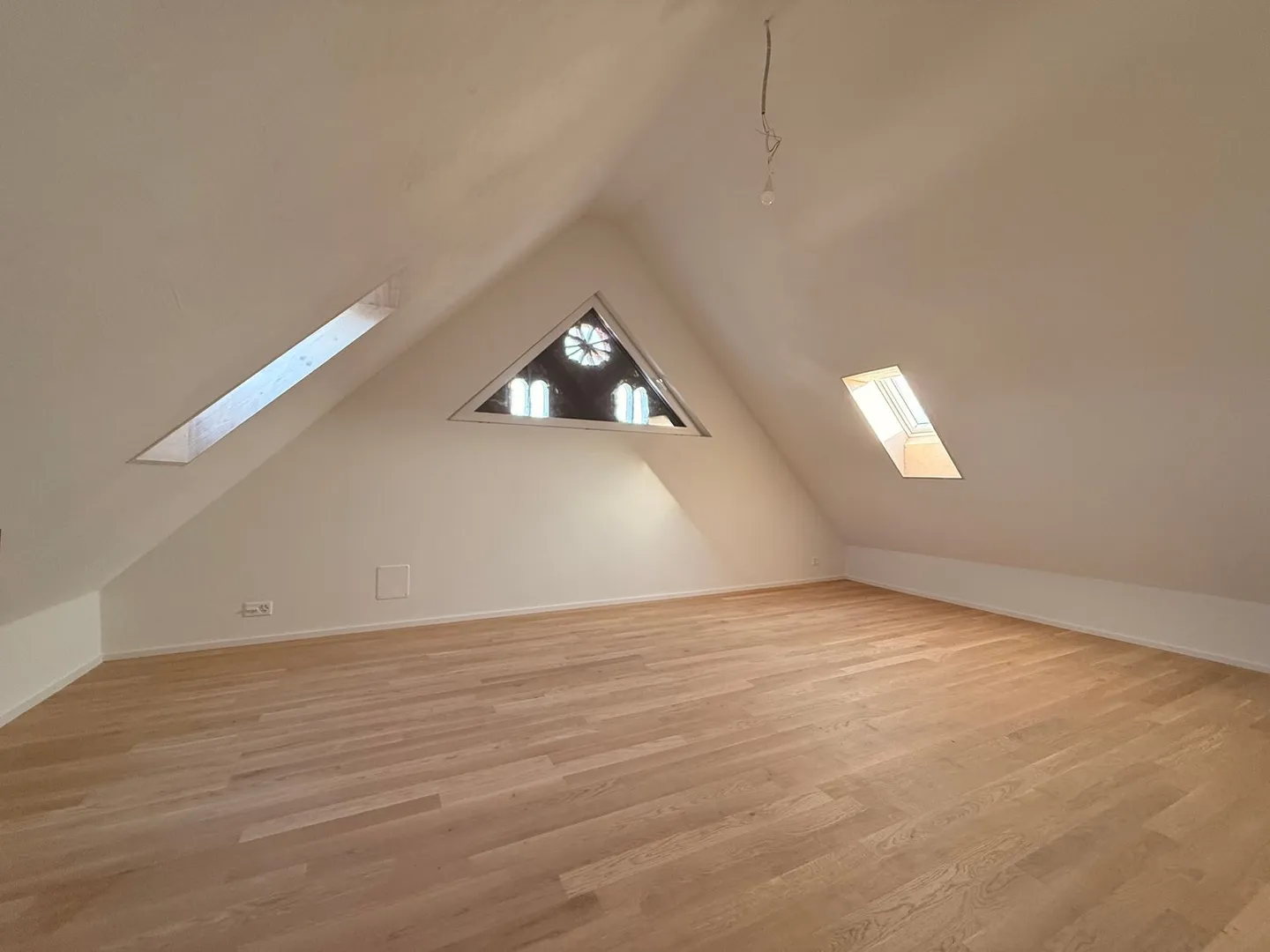 Vie exclusive avec caractère – Appartements entièrement rénovés dans une maison à colombages historique - Photo 7 sur 12