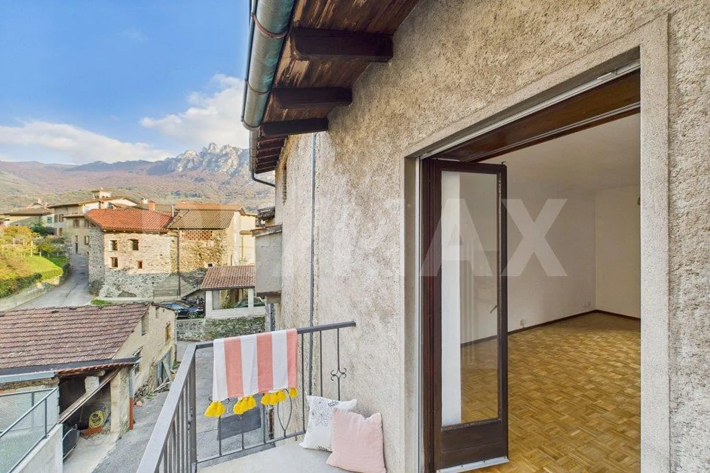 Chalet Incantevole vicino a Lugano - Foto 4 di 9