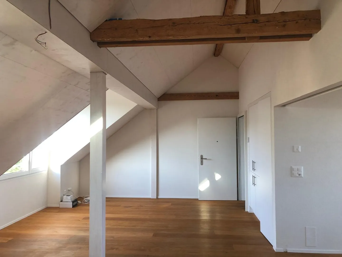 Appartement sous les combles avec 2,5 pièces à Berne - Photo 2 sur 7
