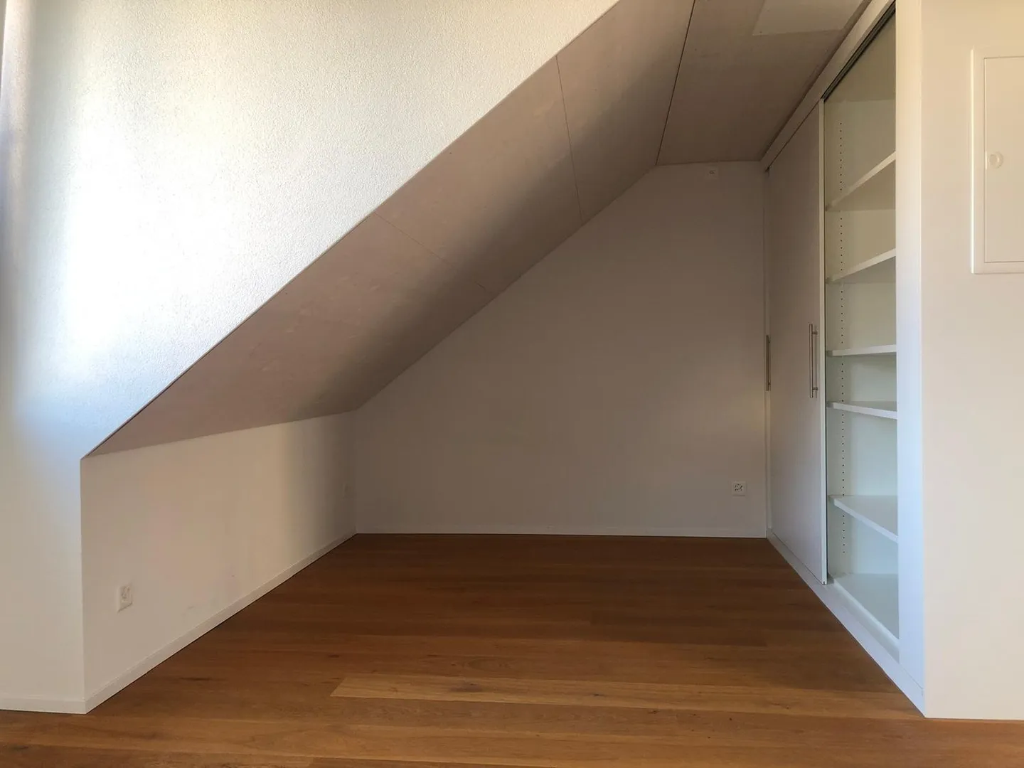 Appartement sous les combles avec 2,5 pièces à Berne - Photo 6 sur 7