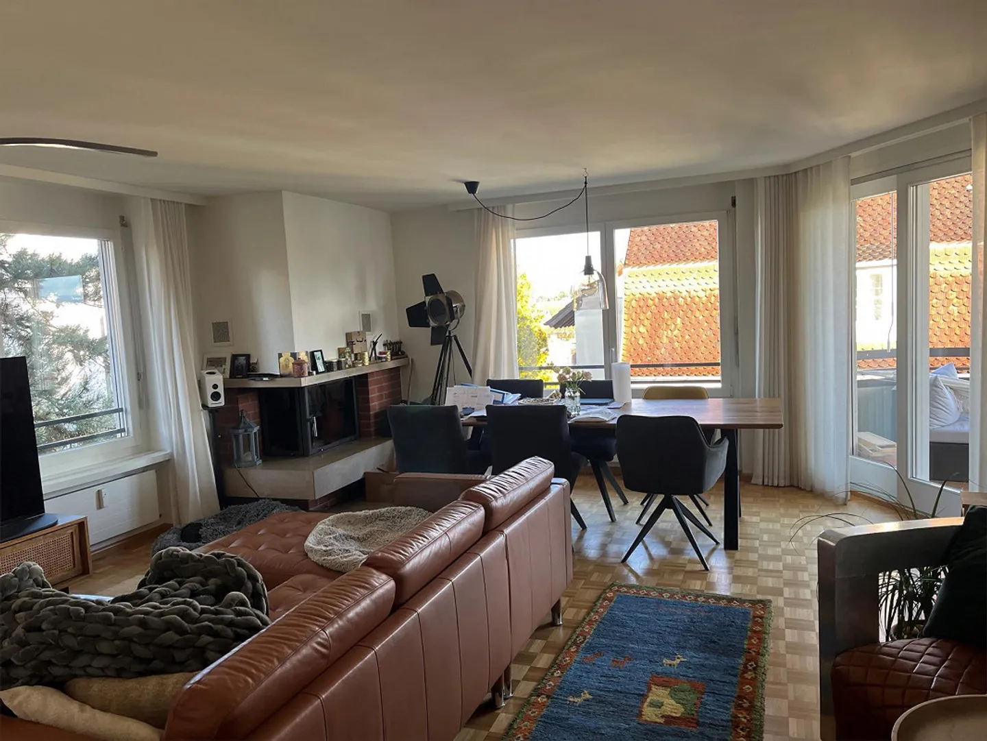 3.5-room apartment with panoramic view and hobby room - Photo 2 of 14