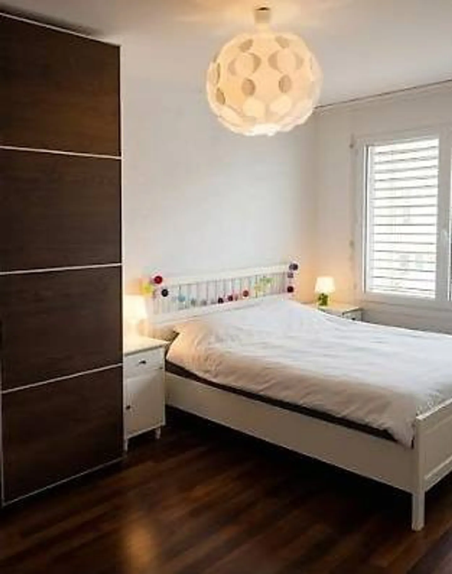 Appartement moderne au centre-ville - Photo 2 sur 5