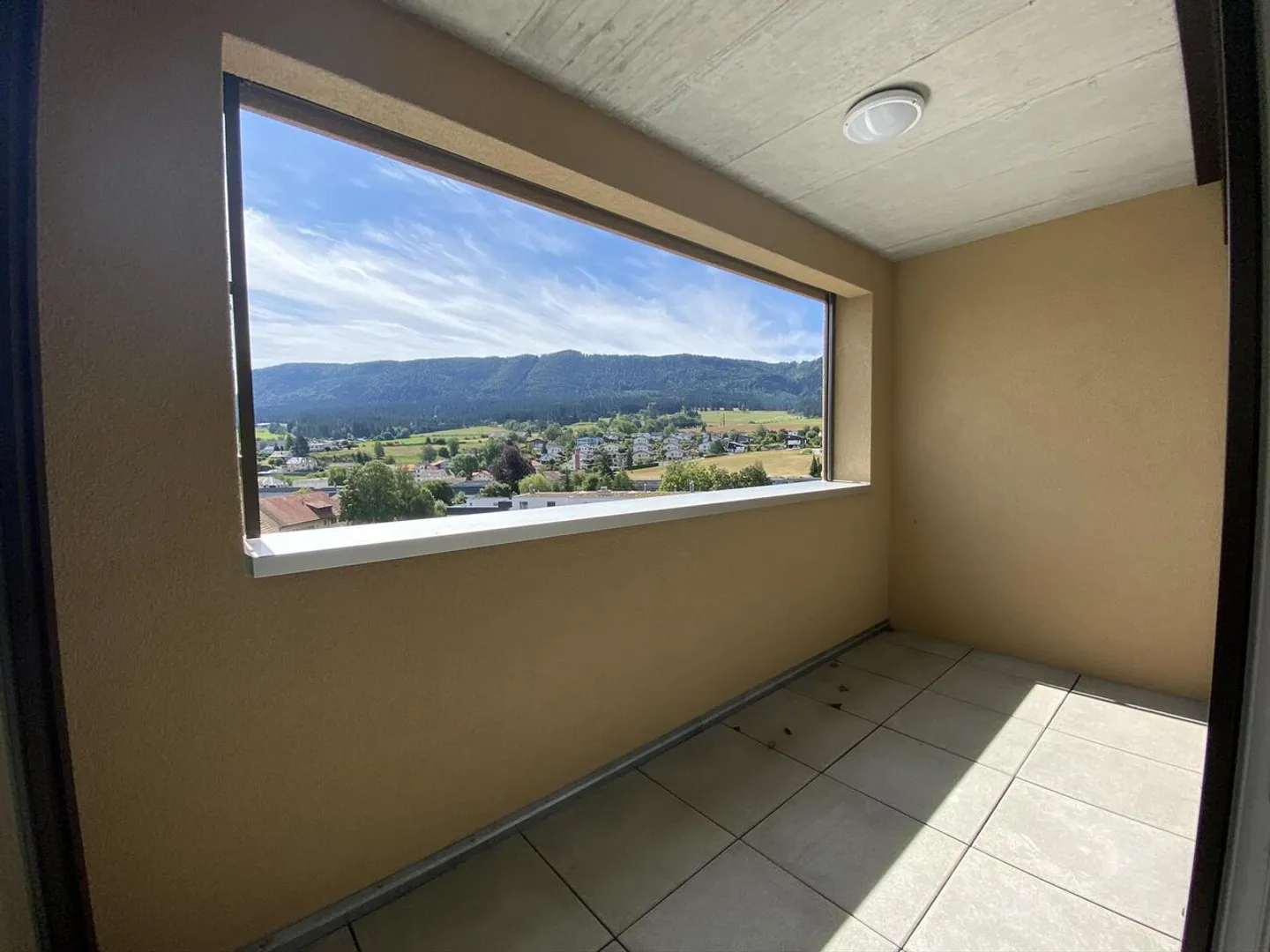 Appartement protégé à louer - Foto 2 von 24