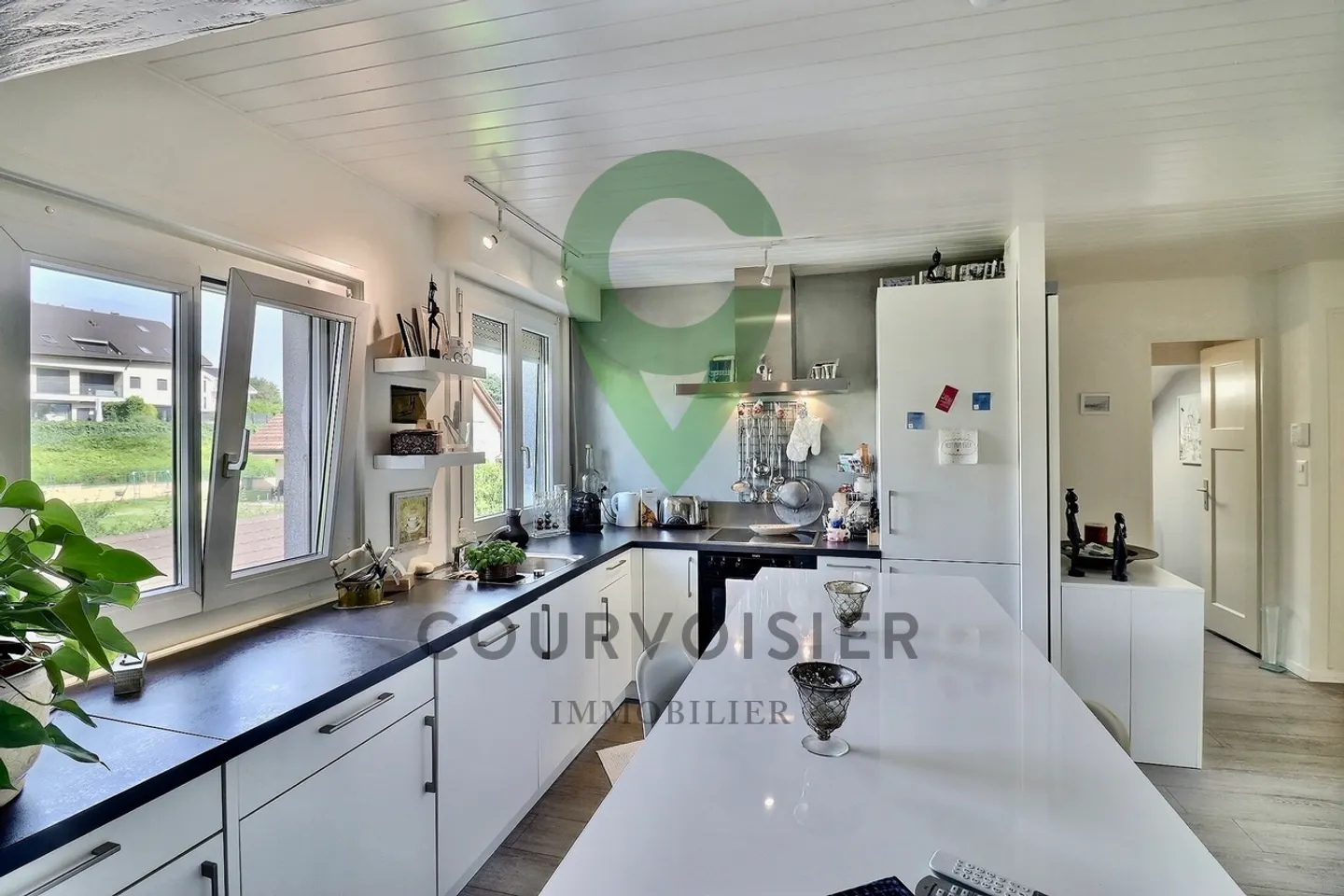 Elegante Casa Familiare con Giardino - Foto 11 di 13
