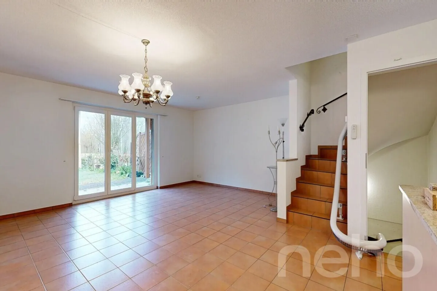 Charmante Maison de Ville avec Jardin - Photo 1 sur 12