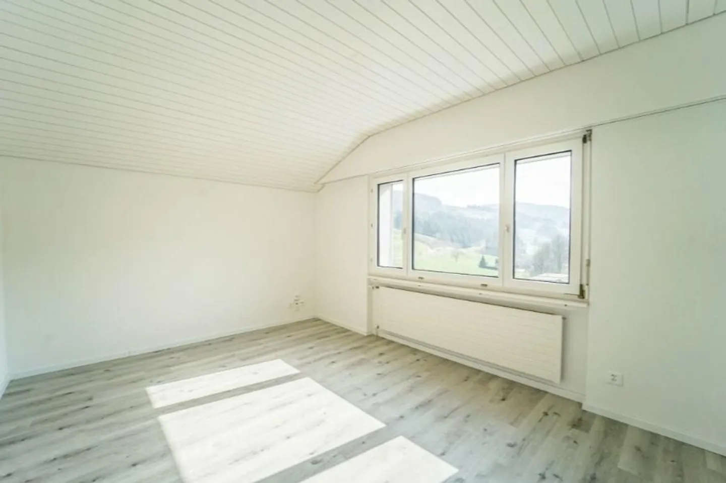 Charmante Wohnung in der Natur - Foto 7 von 9