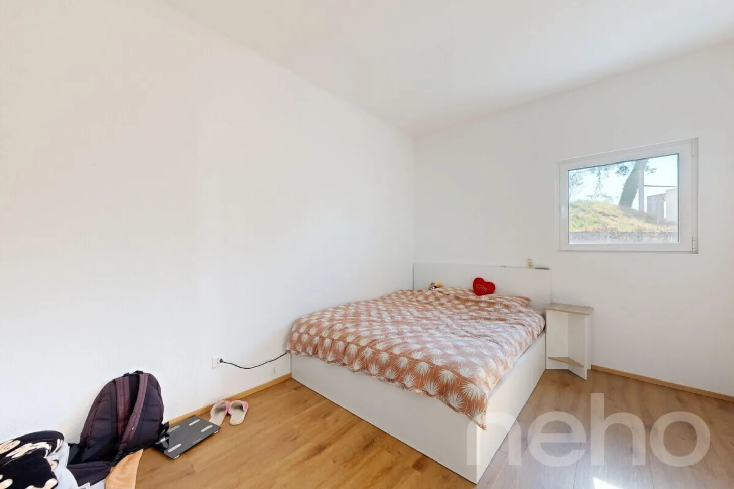 Elegant 2.5 room renovated apartment with beautiful ceiling height - Photo 7 of 11