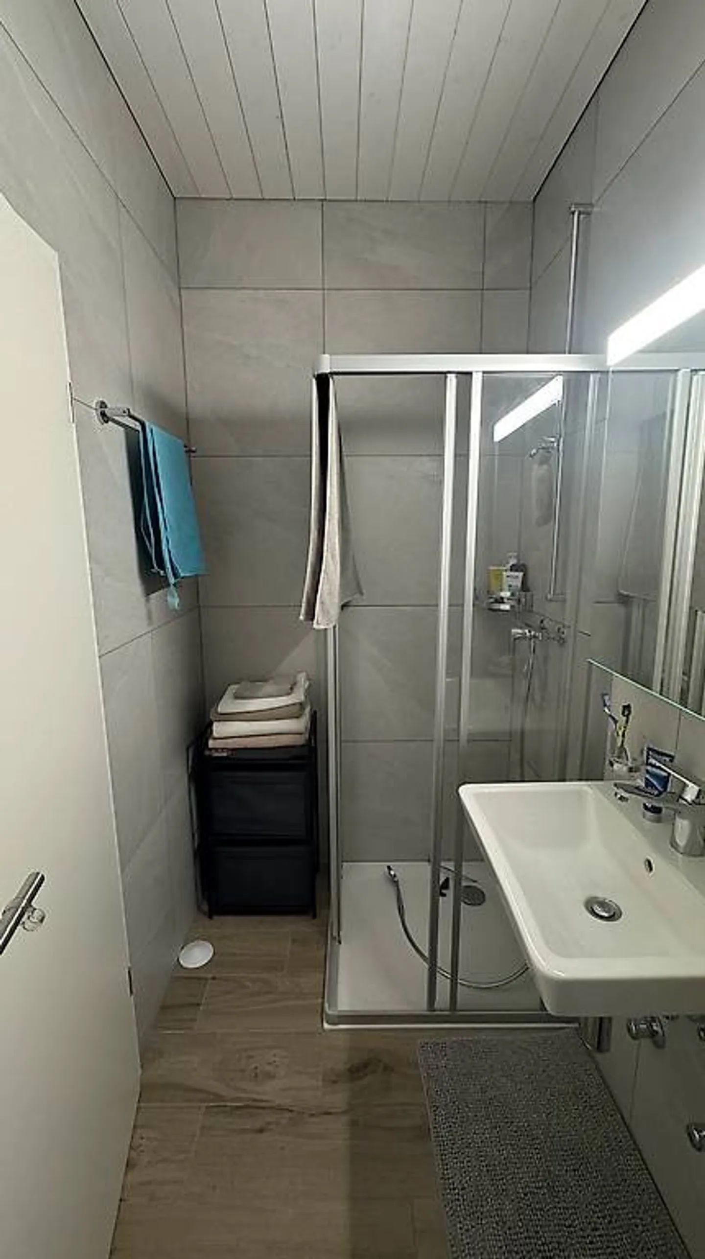 Modern Studio in Quiet Area - Photo 3 of 5