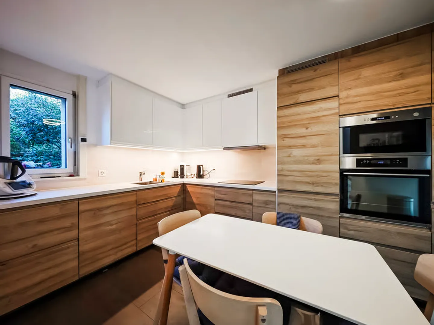 Zu Vermieten - Reihenhaus in Belmont - Foto 4 von 11