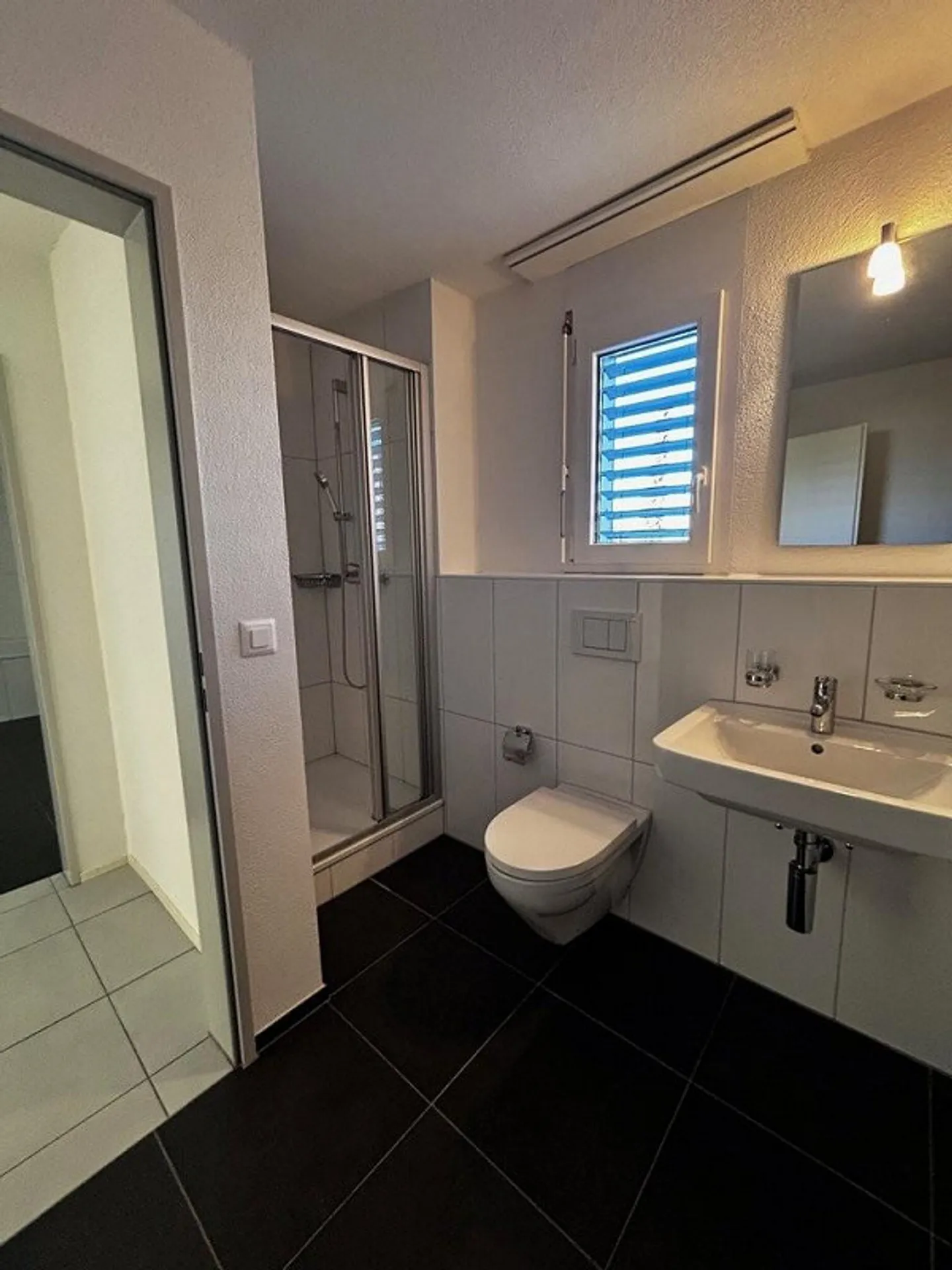 Moderne 3.5-Zimmerwohnung - Foto 5 von 7