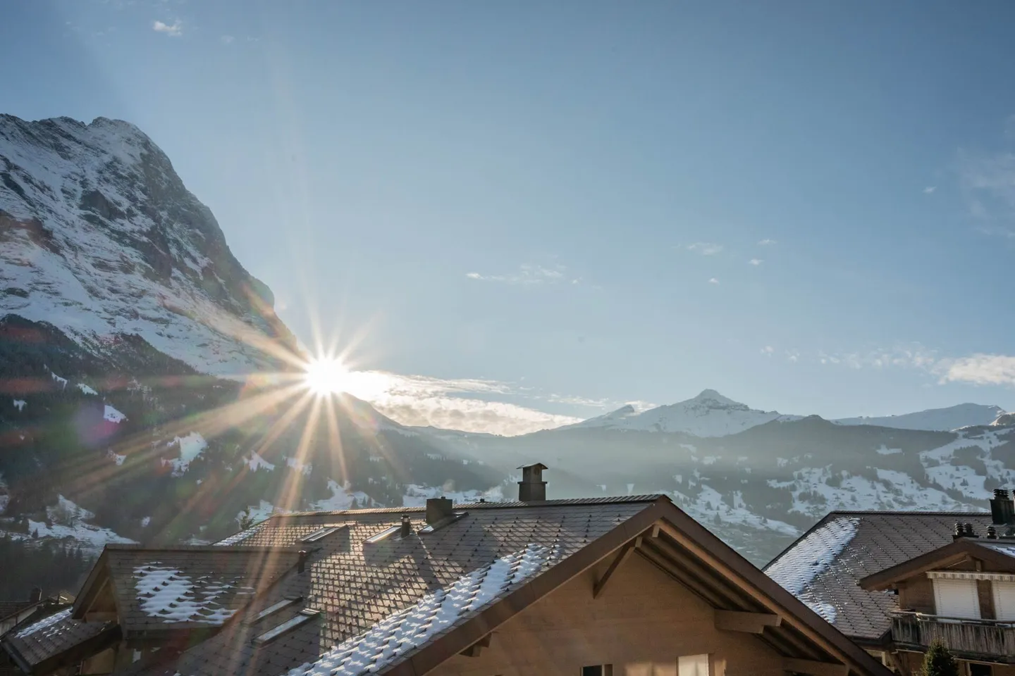 Charming and Central 2 Bedroom Apartment in Chalet Sans Souci - Photo 3 of 19