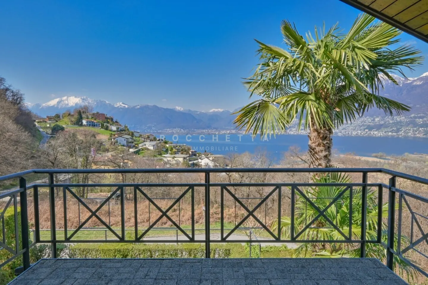Mittelmeer-Juwel mit Garten und Blick auf den Lago Maggiore - Foto 10 von 15