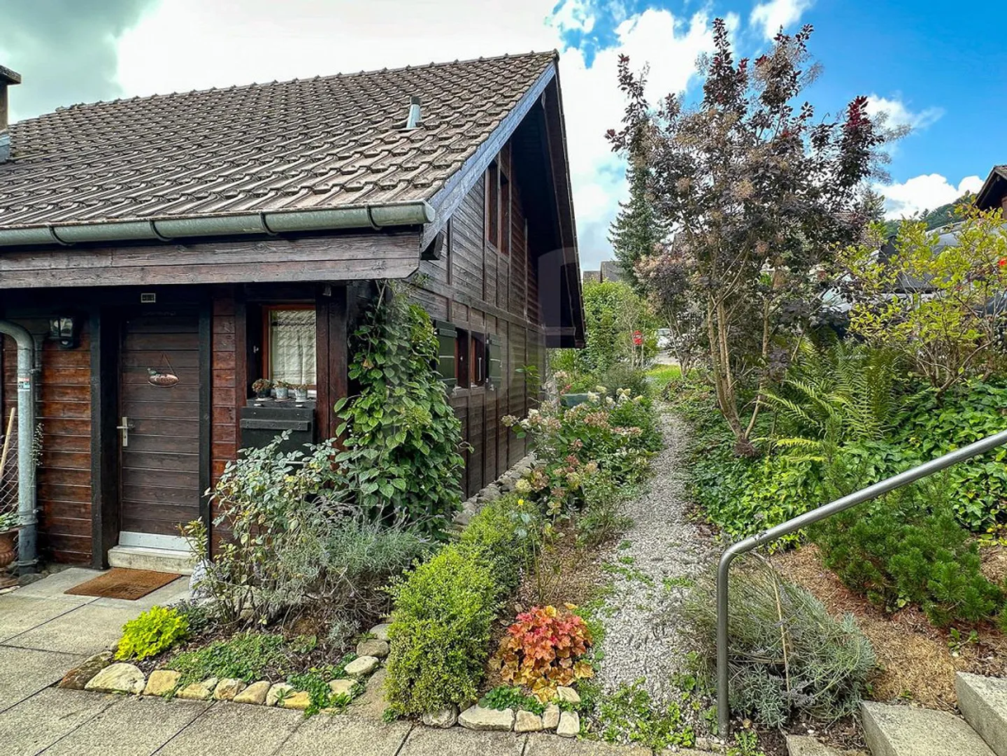 Small Chalet in Rüschegg Heubach in the Gantrisch Nature Park - Photo 2 of 20