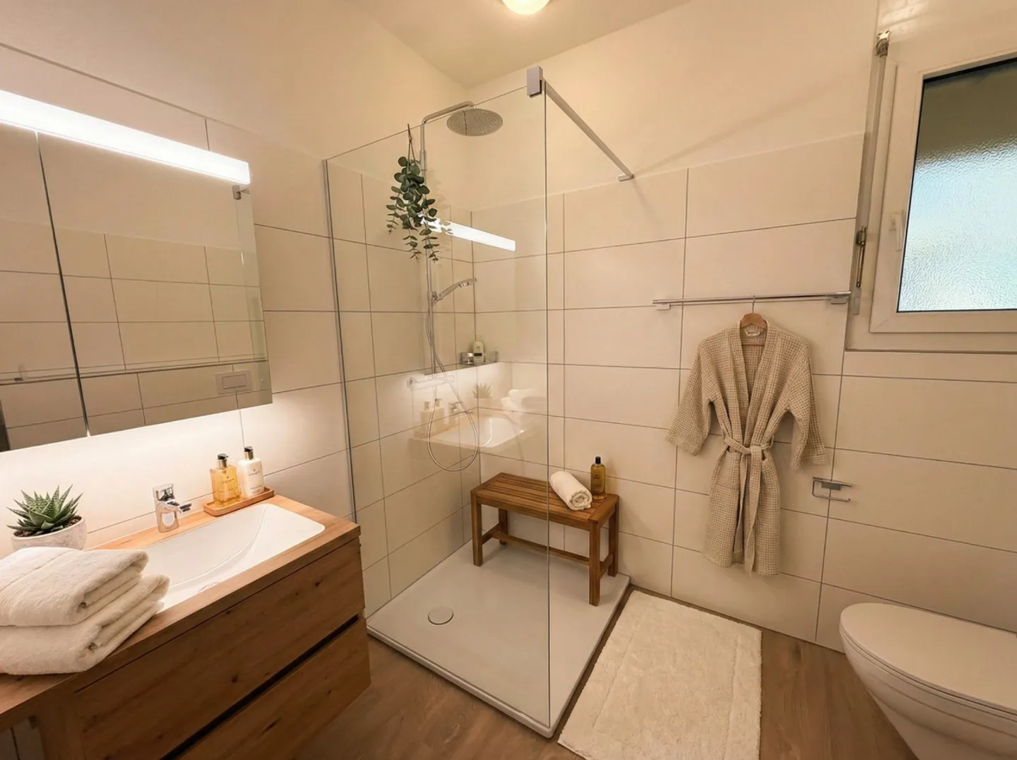 Zentral, ruhig und hochwertig  stilvolle 2.5-Zimmer-Wohnung nahe Stadelhofen - Foto 6 von 8