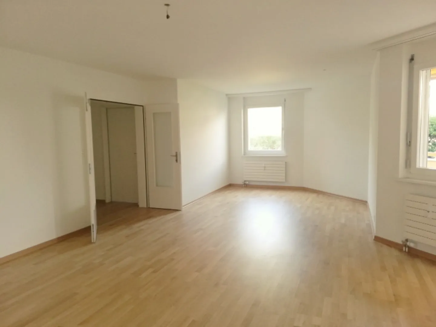 Appartamento moderno in posizione tranquilla - Foto 1 di 6