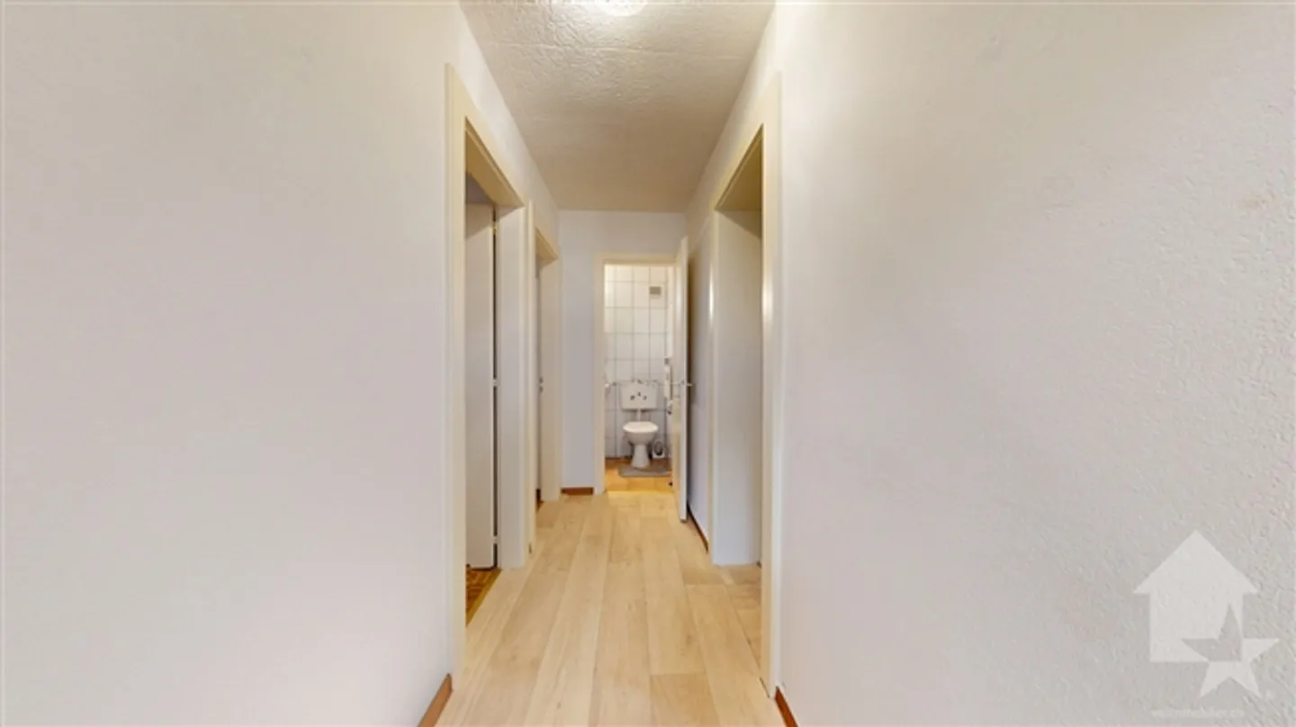 2.5-room apartment with high yield - Photo 2 of 7