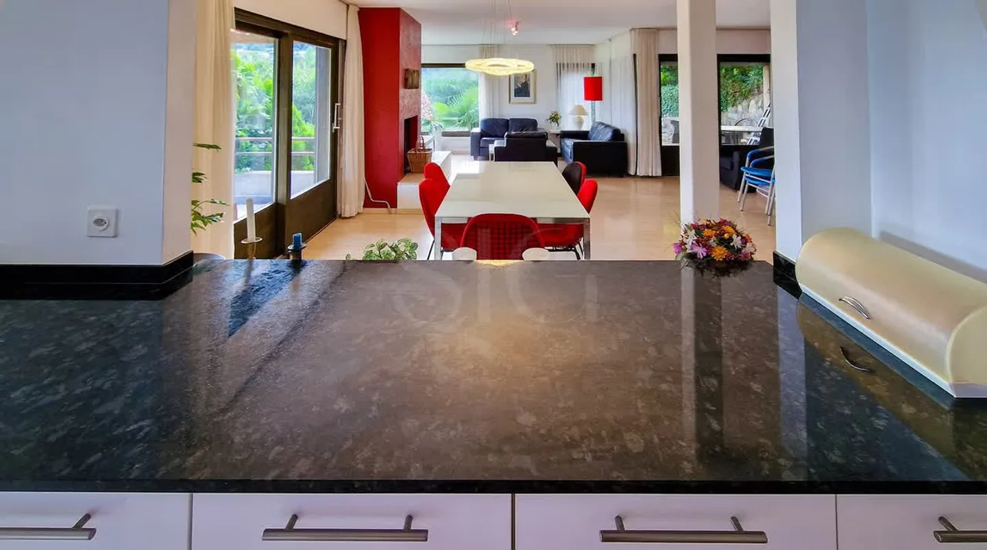 Casa indipendente con vista lago - Foto 7 di 16