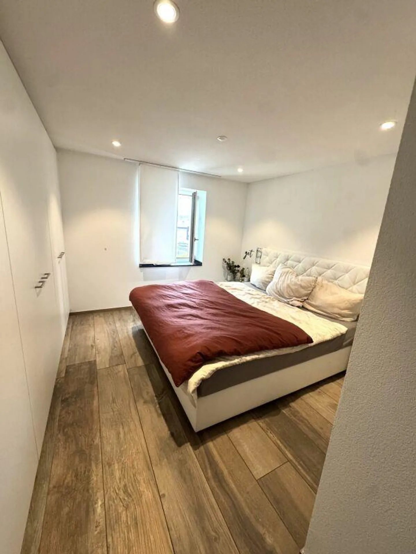 Appartement 3.5 pièces ultra moderne avec beaucoup d'espace de rangement - Photo 5 sur 6